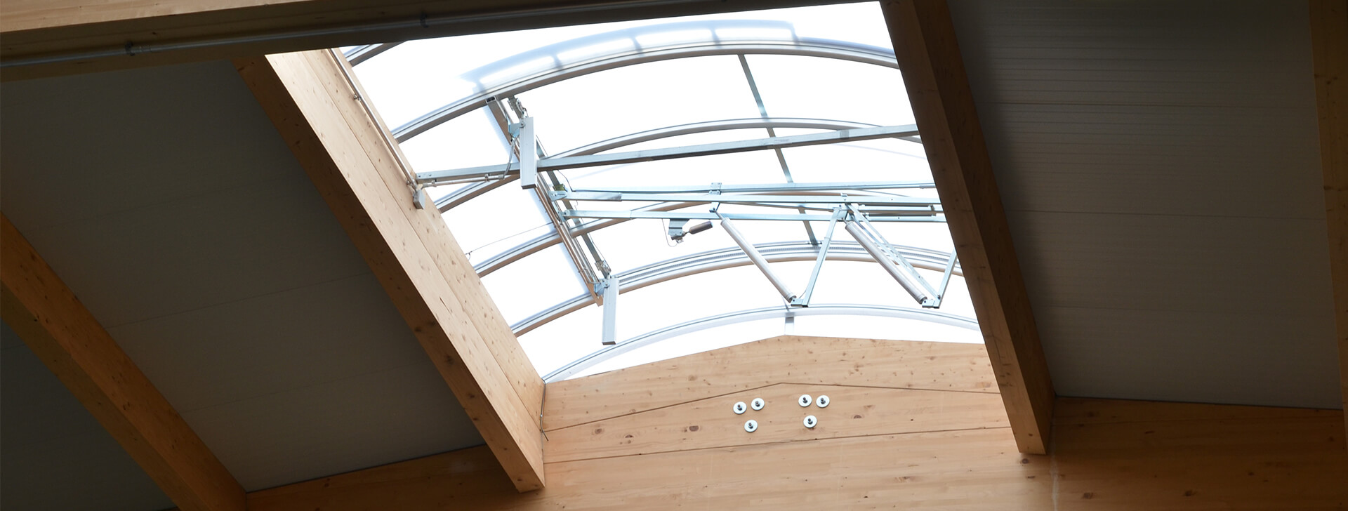 Ventilacija i osvjetljavanje na krovu - Tehnika i servis - Industrijska i obrtnička gradnja