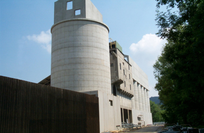 Silosi za šljunak/drobljenac - Silosi za obrt i industriju - Betonski spremnici