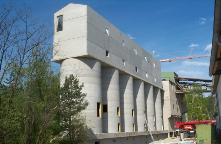 Silosi za šljunak/drobljenac - Silosi za obrt i industriju - Betonski spremnici